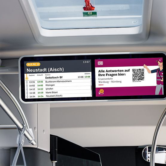 Zu sehen ist eine eletrkonische Fahrgastinformation im Bus, die auf Informationen zum Ersatzverkehr hinweist.